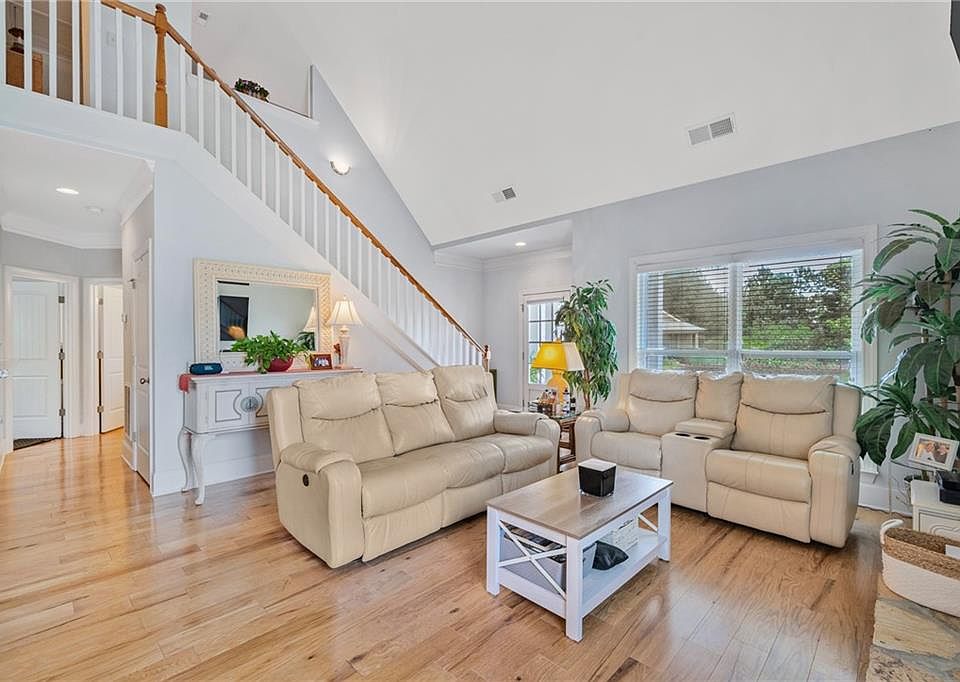 1st image of 505 Mount Olive Cir