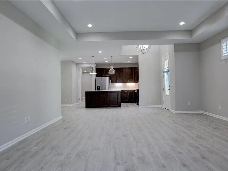 363 Harborside Dr — Photo 12
