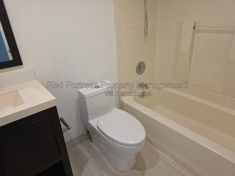 3608 SW 7th Pl — Photo 10