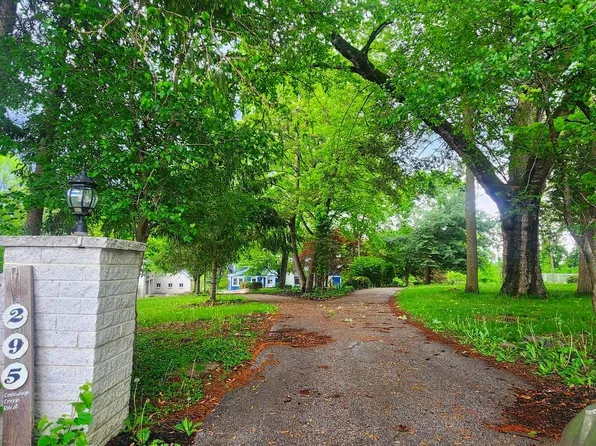 1295 Conewago Creek Rd, Manchester, PA 17345