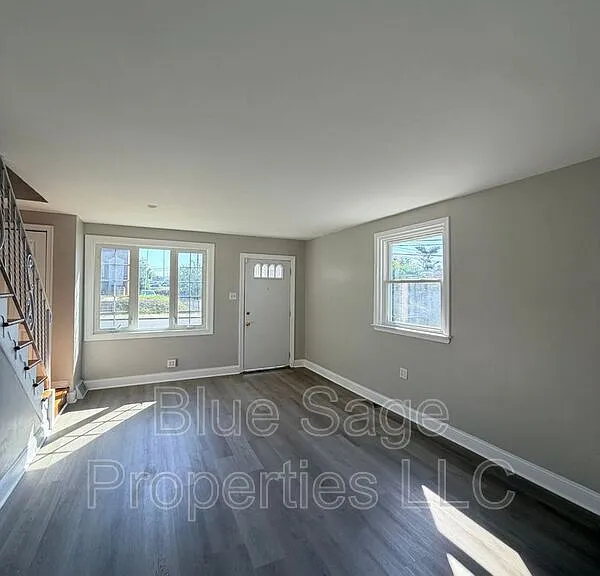 66 Folcroft Ave — Photo 4