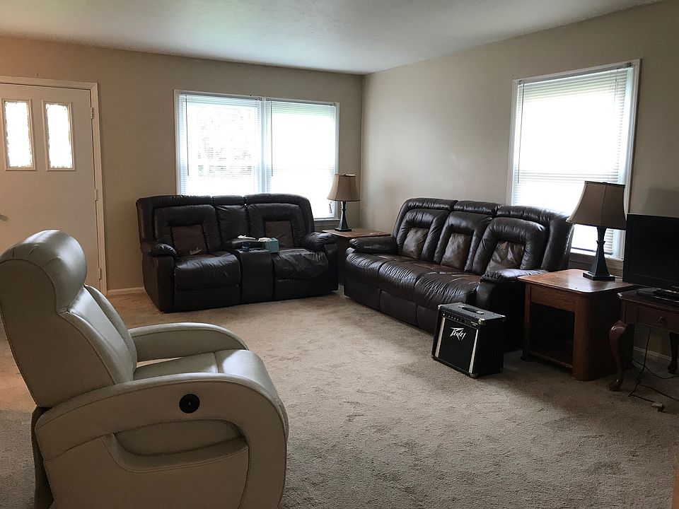 1st image of 10008-10010 Chamberlin Rd