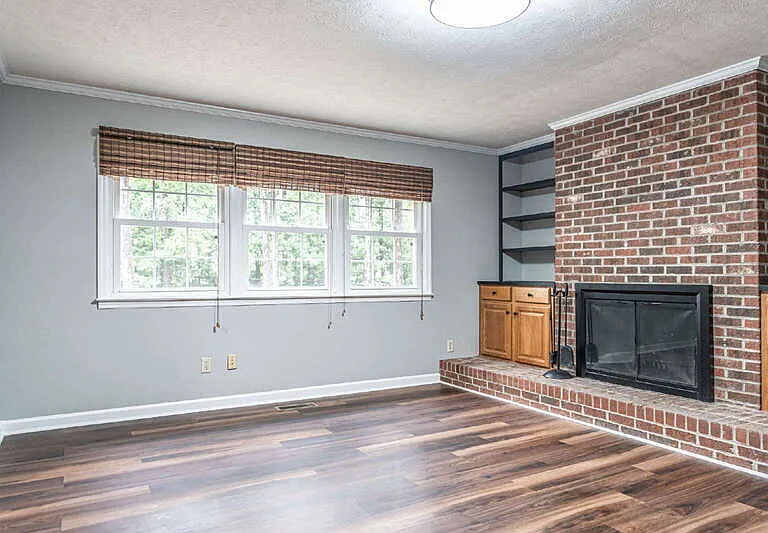 120 Fox Hunt Ln — Photo 13