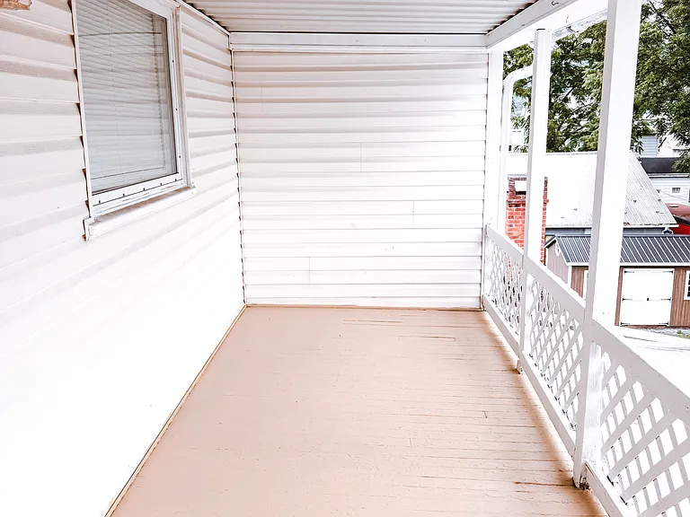 224 E Pitt St #20 — Photo 14