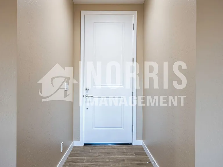 9301 W Century Dr — Photo 7