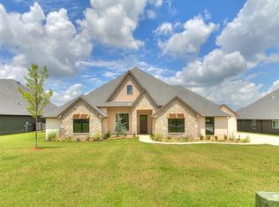 2263 Winter Creek Blvd, Blanchard, OK 73010