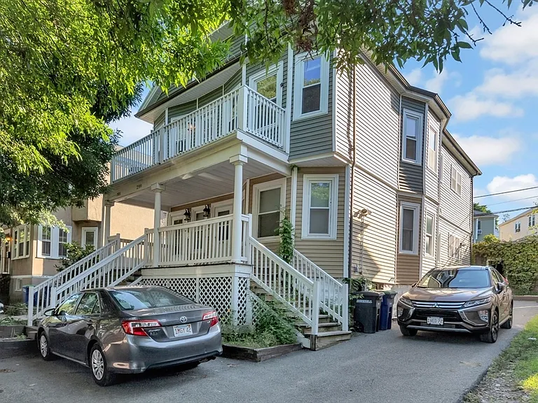 299-301 Alewife Brook Pkwy #3 — Photo 14