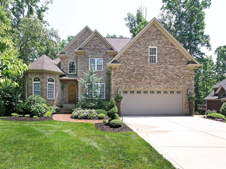 1st image of 134 Red Brook Ln