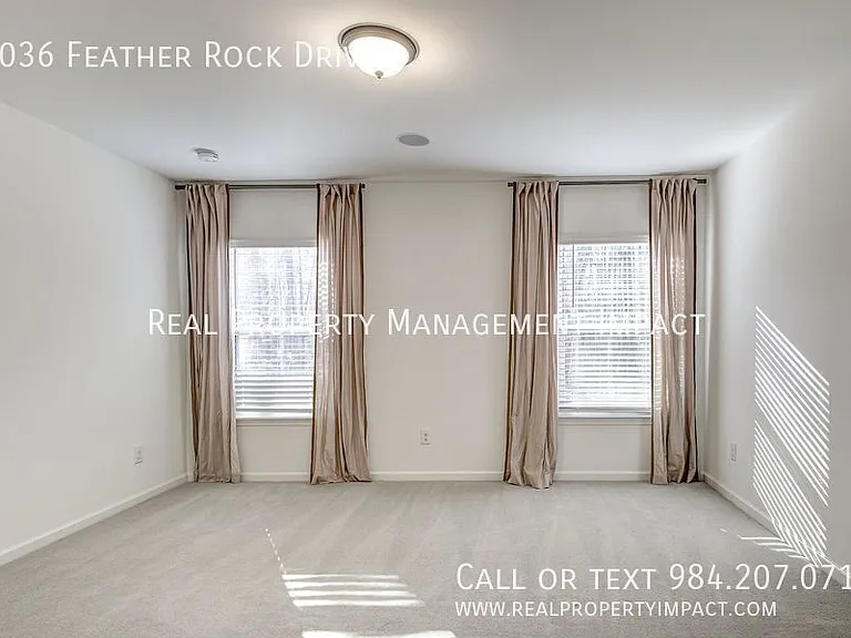 2036 Feather Rock Dr — Photo 28