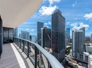 45 SW 9th St APT 3606, Miami, FL 33130