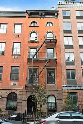 1st image of 411 W 22nd St #4FR