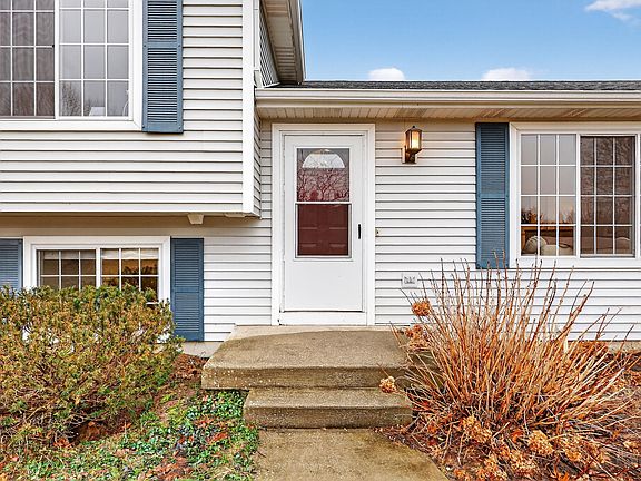 5th image of 11403 Rita Dr