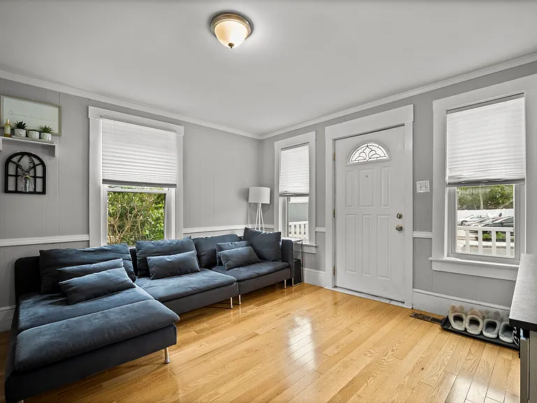 23 New Ocean St #1 — Photo 5
