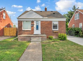 1746 Riverbank St, Lincoln Park, MI 48146