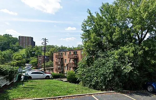 Clifton Colony Photo 1