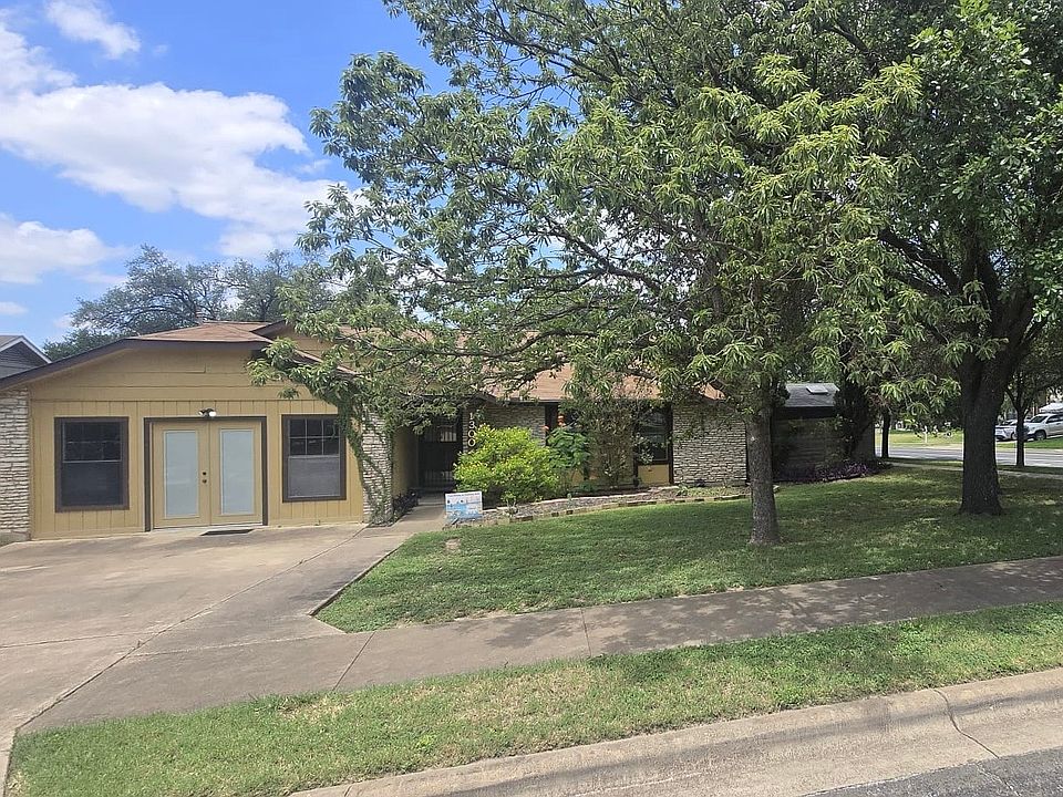1st image of 1300 Monica St
