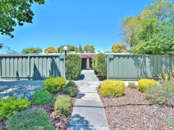 753 Sutter Ave, Palo Alto, CA 94303