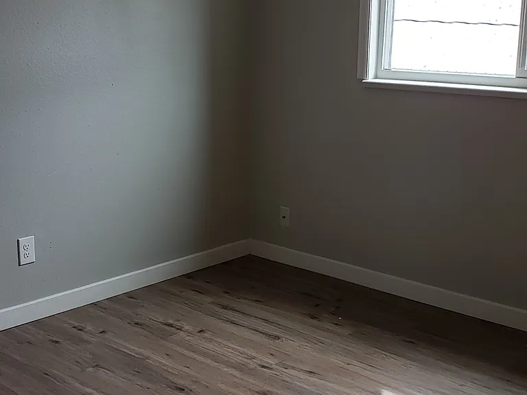 765 North Colorado Avenue - House — Photo 9