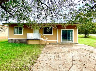 115 Avenue M, Huntsville, TX 77320
