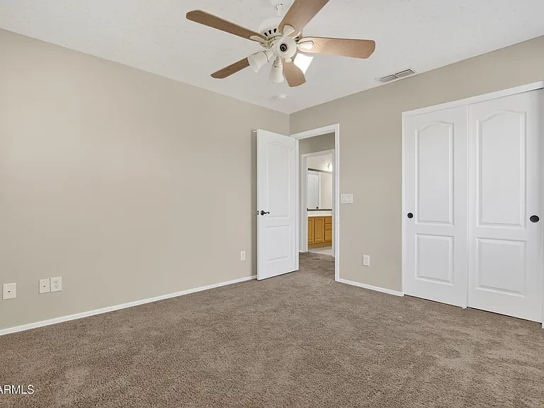 4302 E Mossman Rd — Photo 47
