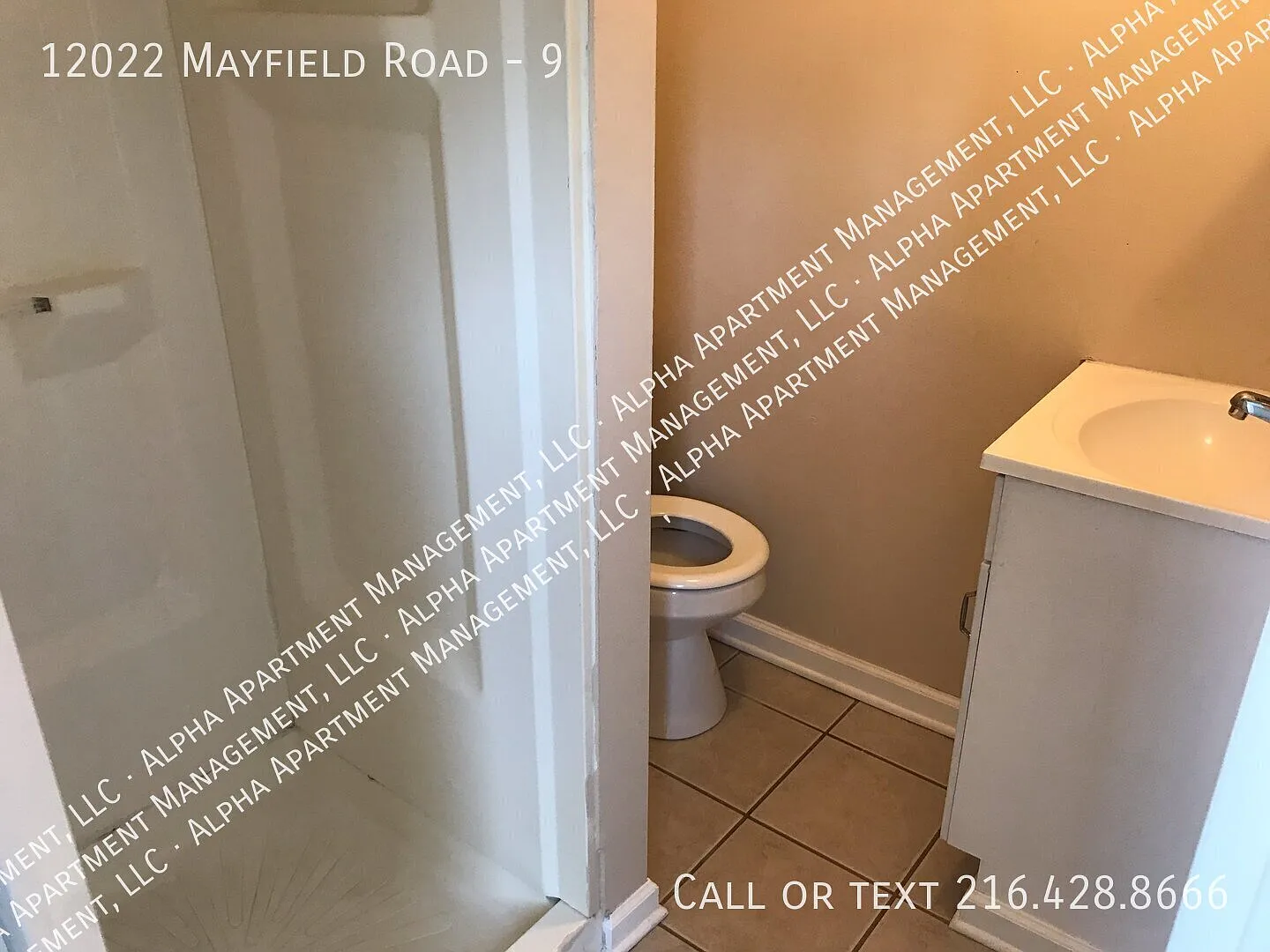 1 bd / 1 ba in the heart of Little Italy — Photo 2