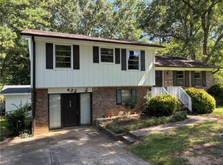 422 Emmett St, Riverdale, GA 30274