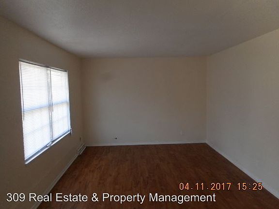 4th image of 2614 W Humboldt St