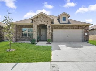 8633 Angel Gardens Dr, Fort Worth, TX 76179