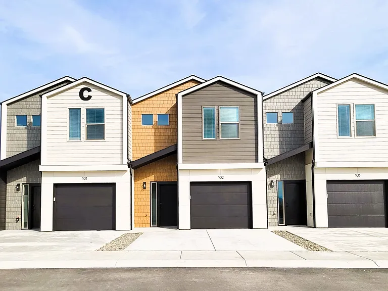 Vintage Park Townhomes — Photo 33