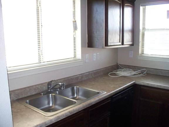 4th image of 14303 Gil Reyes Dr Unit D