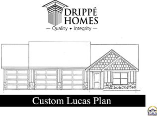 7701 SW 24th Ter, Topeka, KS 66614