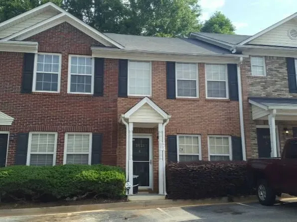 3621 Ginnis Rd SW, Atlanta, GA 30331
