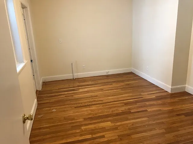 1572 Beacon St #1 — Photo 9