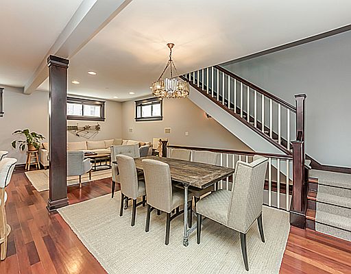 2nd image of 1416 W Superior St