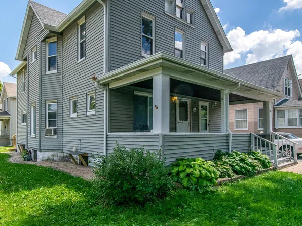 520 Nicholson St, Joliet, IL 60435