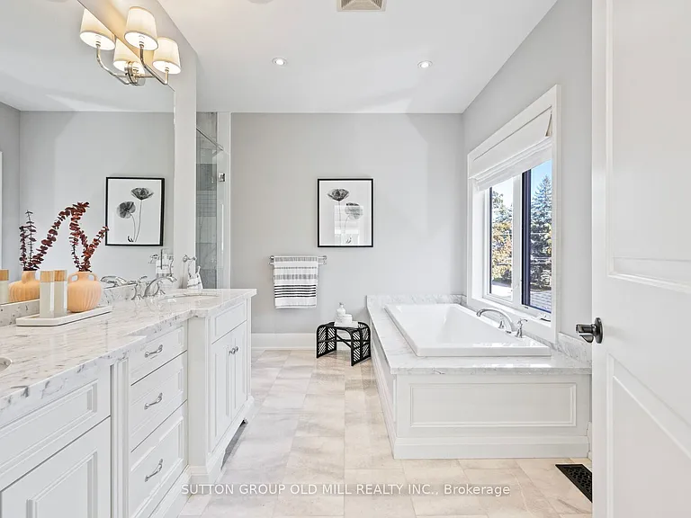 8 Cumberland Dr — Photo 34