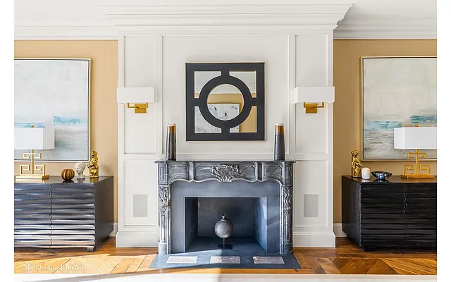 Sold by Douglas Elliman | media 3