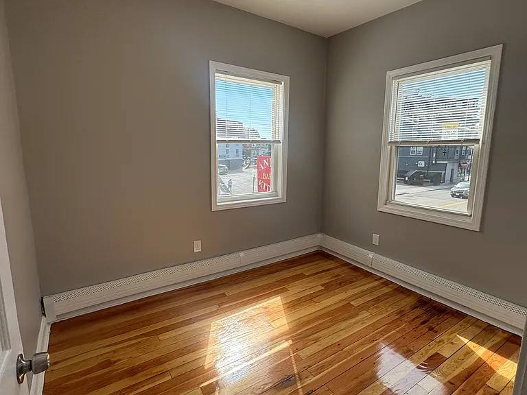 559 Dorchester Ave #2 — Photo 4