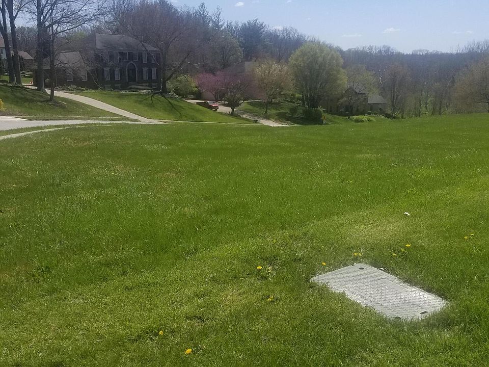 2nd image of 8163 Woodcreek Dr #309