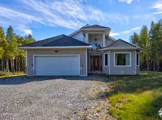 1620 Creekside Dr, Delta Junction, AK 99737