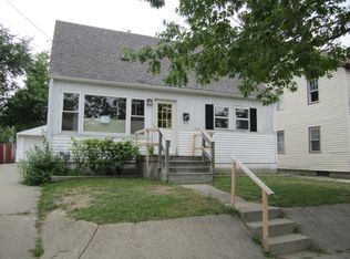 642 W Atherton Rd, Flint, MI 48507