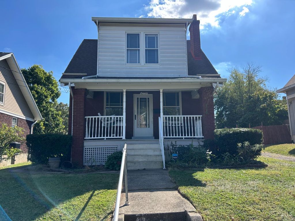 Real estate listing image