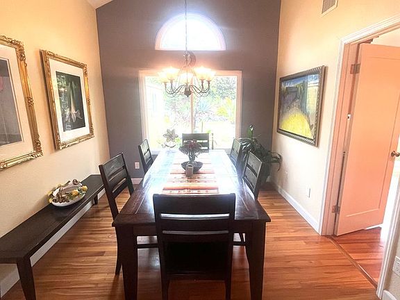 5th image of 1332 Aralia Ct