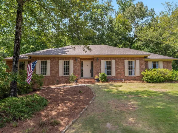 408 Vesclub Ln, Vestavia, AL 35216