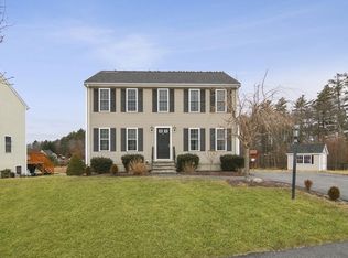16 Hayden Rd, Middleboro, MA 02346