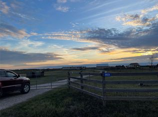 5933 Beckendorff Rd, Sealy, TX 77474