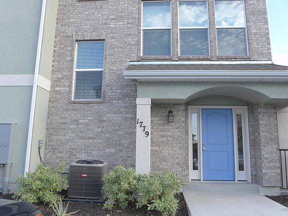 2nd image of 1779 W Dalmeny Way
