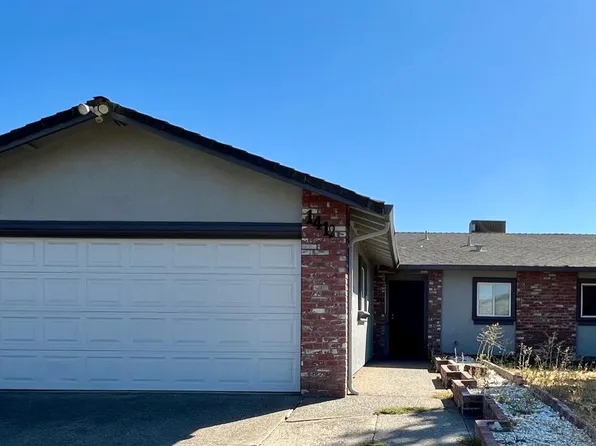 1412 Castle Oaks Dr, Stockton, CA 95210