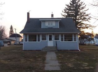105 4th St SE, Ulen, MN 56585