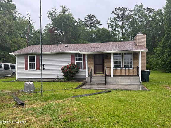 2nd image of 1254 Chatham Street